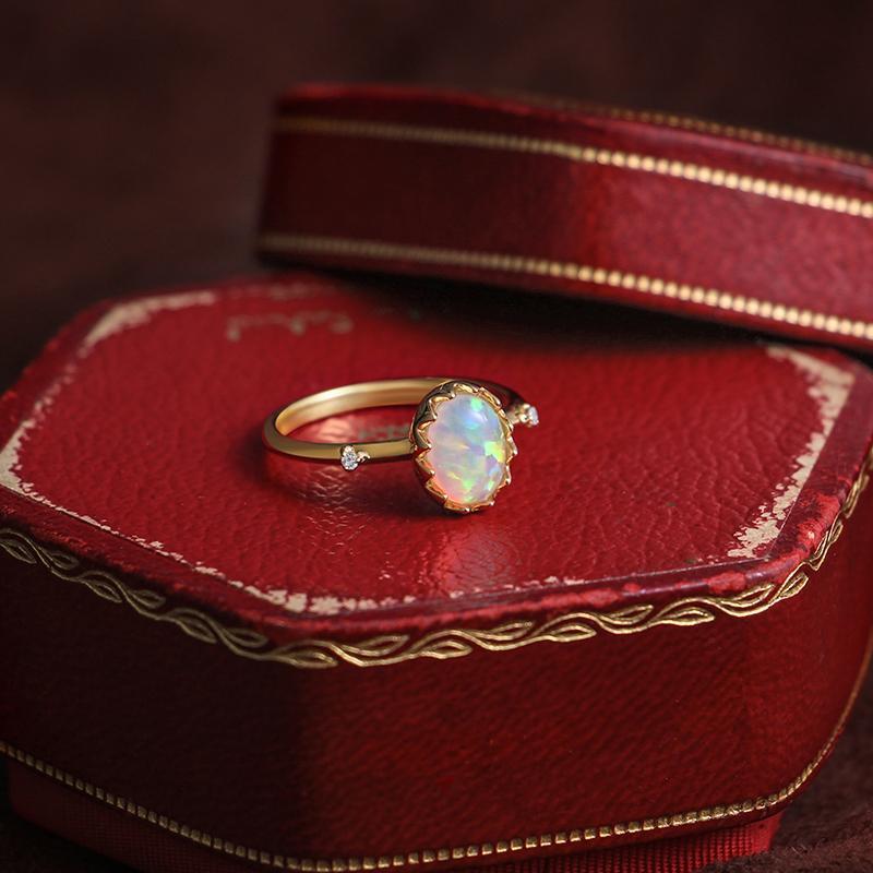 Retro imitation Opal gold-plated ring for women